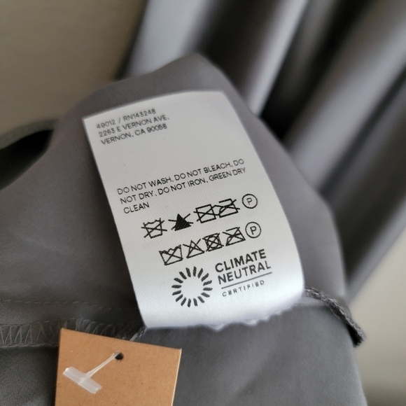 Reformation Casette Silk Dress in Shale size 6 NWT - Picture 10 of 11